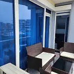 Apartman на център Primorszko