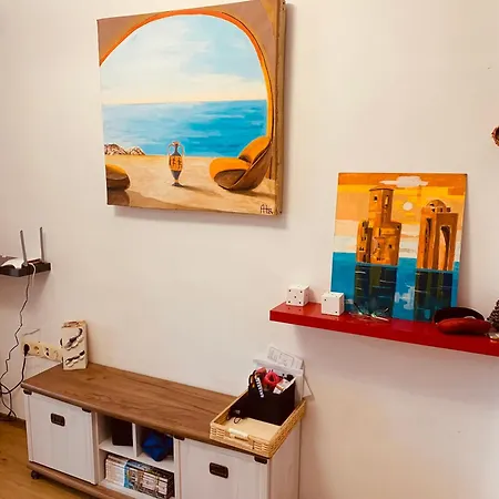 студия мир авангарда Apartment Slantschew brjag