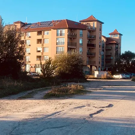 студия мир авангарда Apartmán Sluneční pobřeží