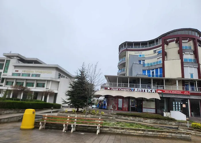 Apartamento на център